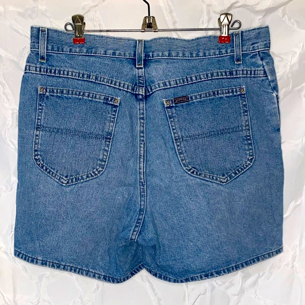 Vintage Riders Mom Shorts Blue Denim Women's Y2K Size 30 Medium Wash Distressed